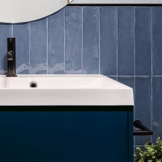 O2 Royal Blue Velvet Grain 2